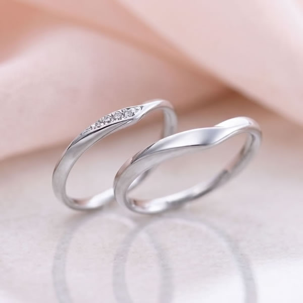 Ange(アンジェ) シルバー V字ラインペアリング 11-22-4235-SV