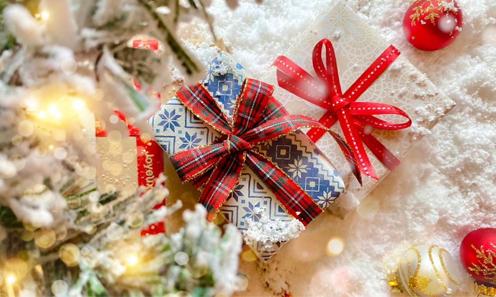 クリスマスプレゼントは何がいい？迷ったらペアブレスレットを！