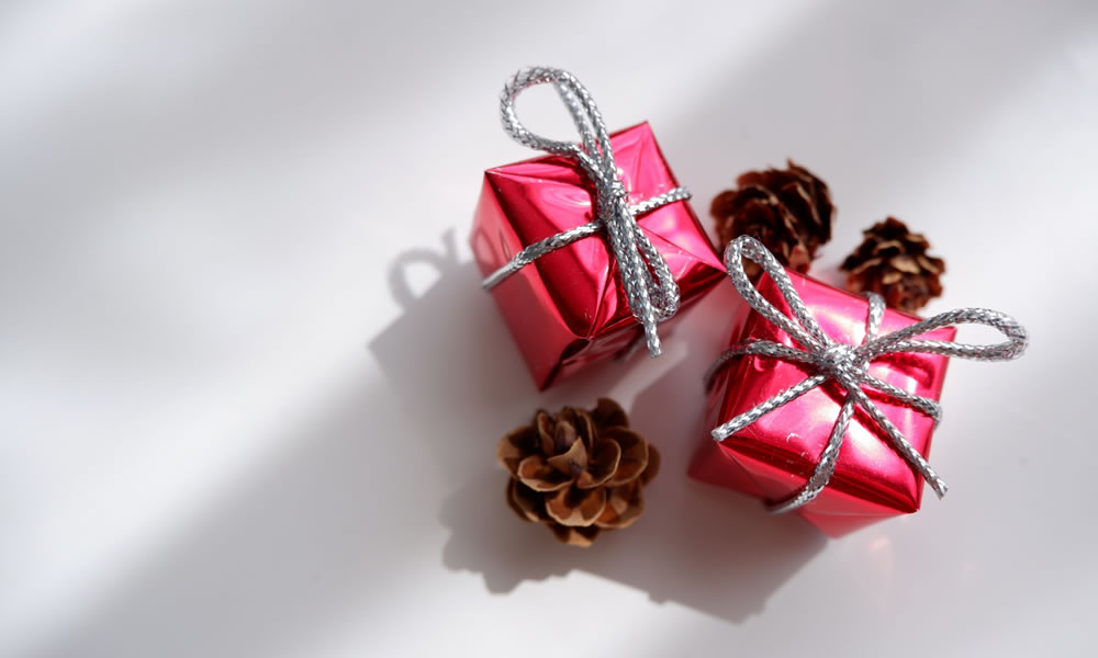 付き合いたて彼女へのクリスマスプレゼントに指輪が良い理由