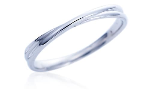 クロスデザインの結婚指輪