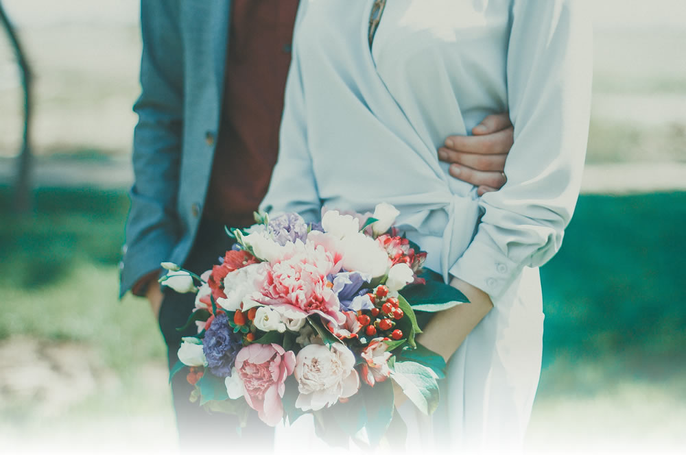 結婚を意識したら 婚約指輪と結婚指輪について ペアアクセサリー専門店fiss フィス 公式通販